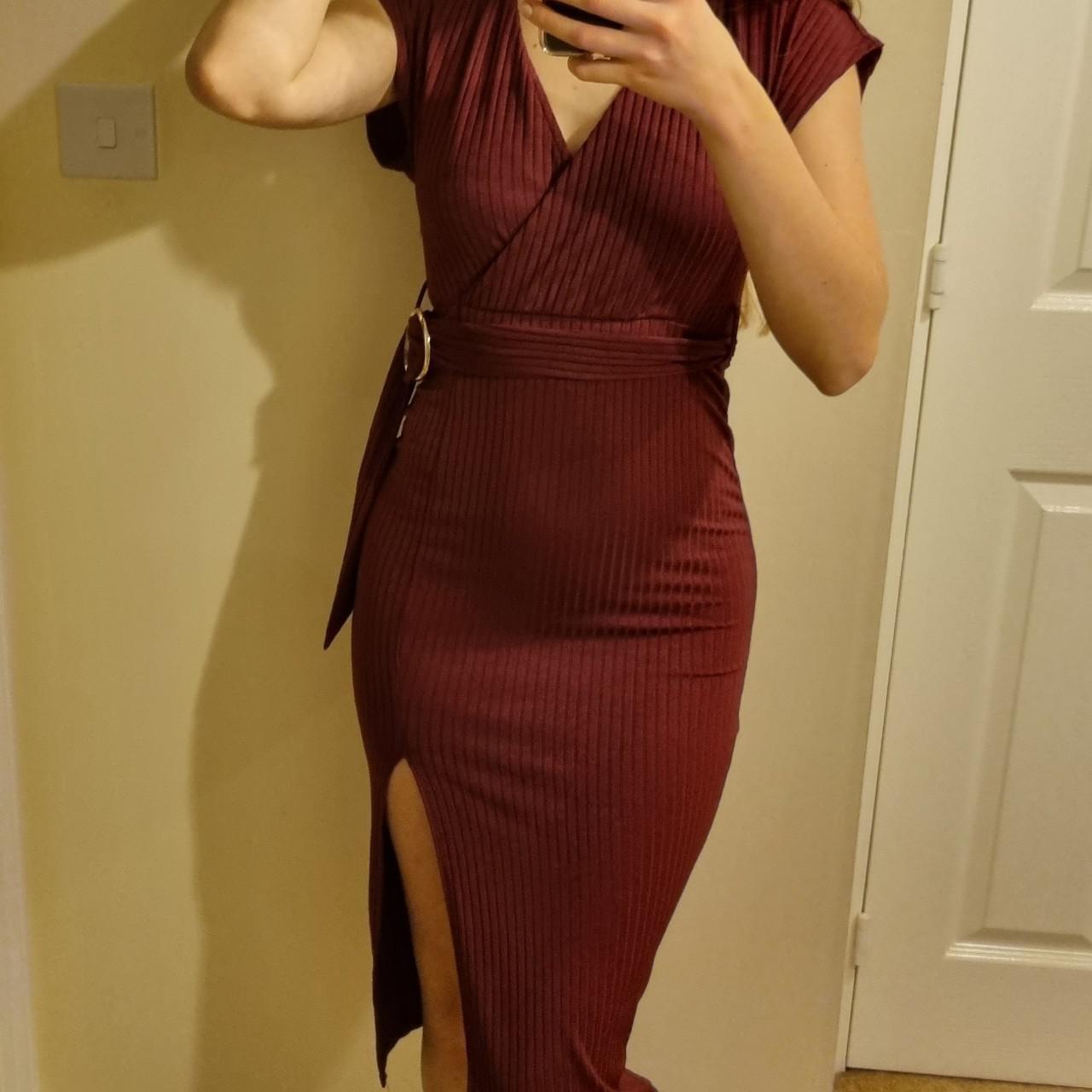 New Look Women's Burgundy and Gold Dress Depop