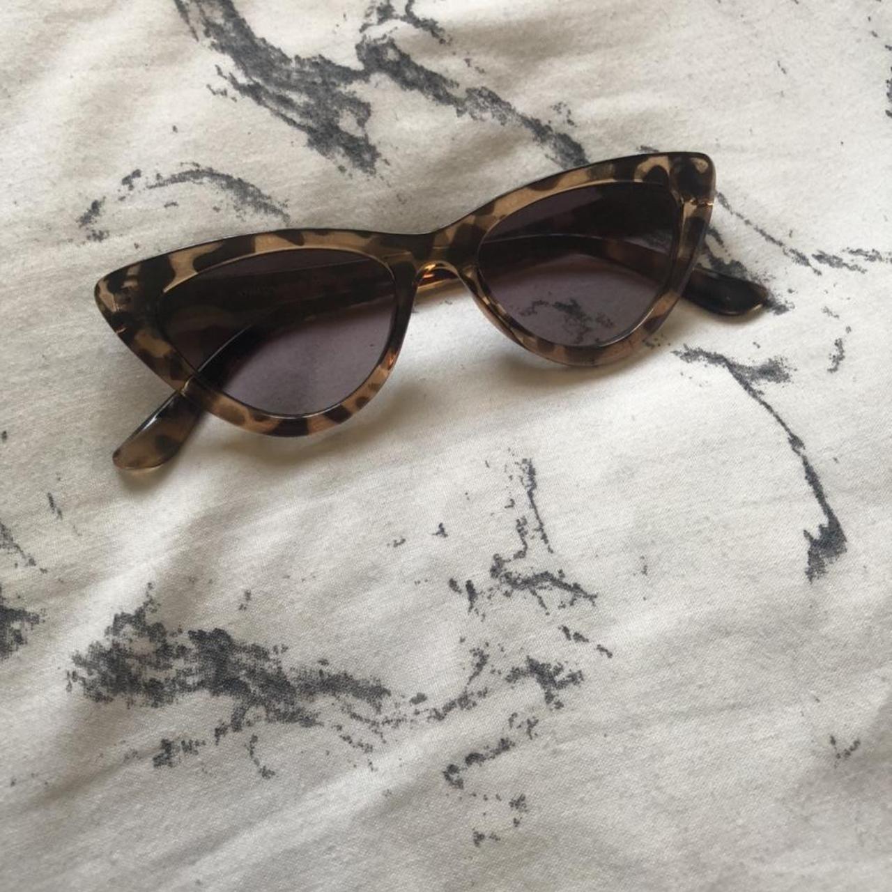 Stradivarius mini cat eye sunglasses in brown. Worn... Depop