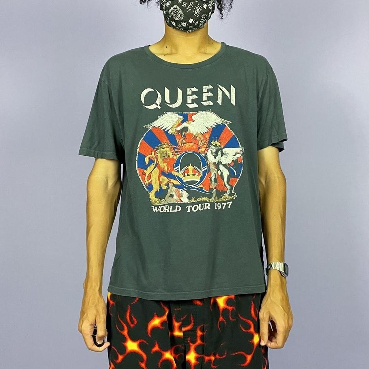 【激レア】QUEEN ビンテージTシャツ　77年ワールドツアー Vintage 77 QUEEN News Of The World TOUR SHIRT M | Defunkd