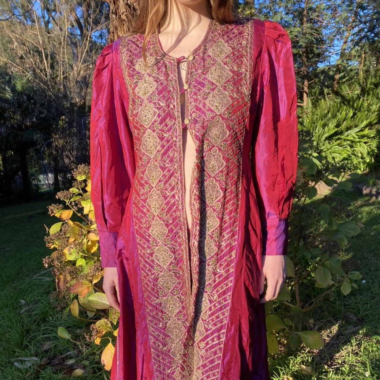 very-unique-and-special-gorgeous-vintage-fuchsia-depop