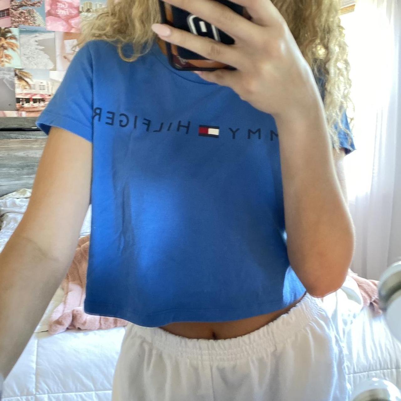 Tommy hilfiger hotsell cropped tee