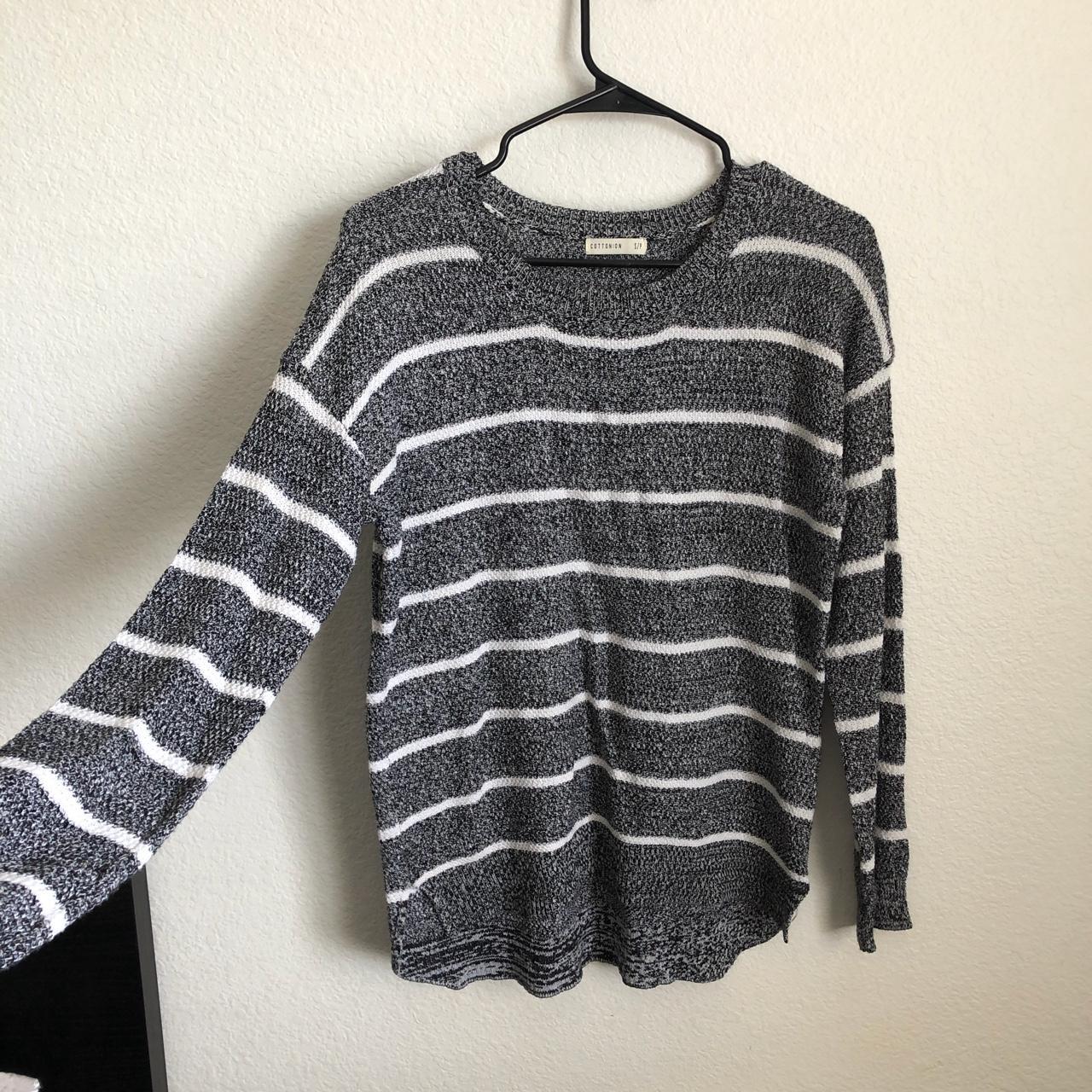 Cotton On Women's Black and White Jumper | Depop