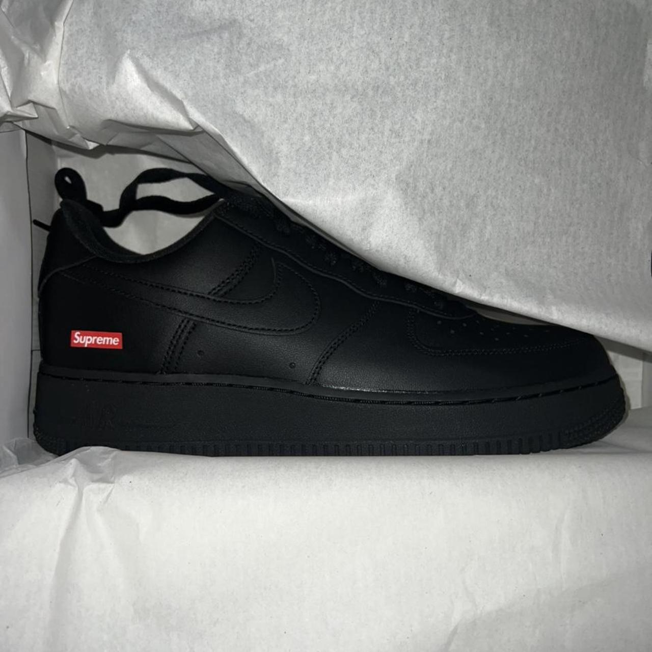 Supreme Air Force 1 Black Sz10 Lightly used with og - Depop