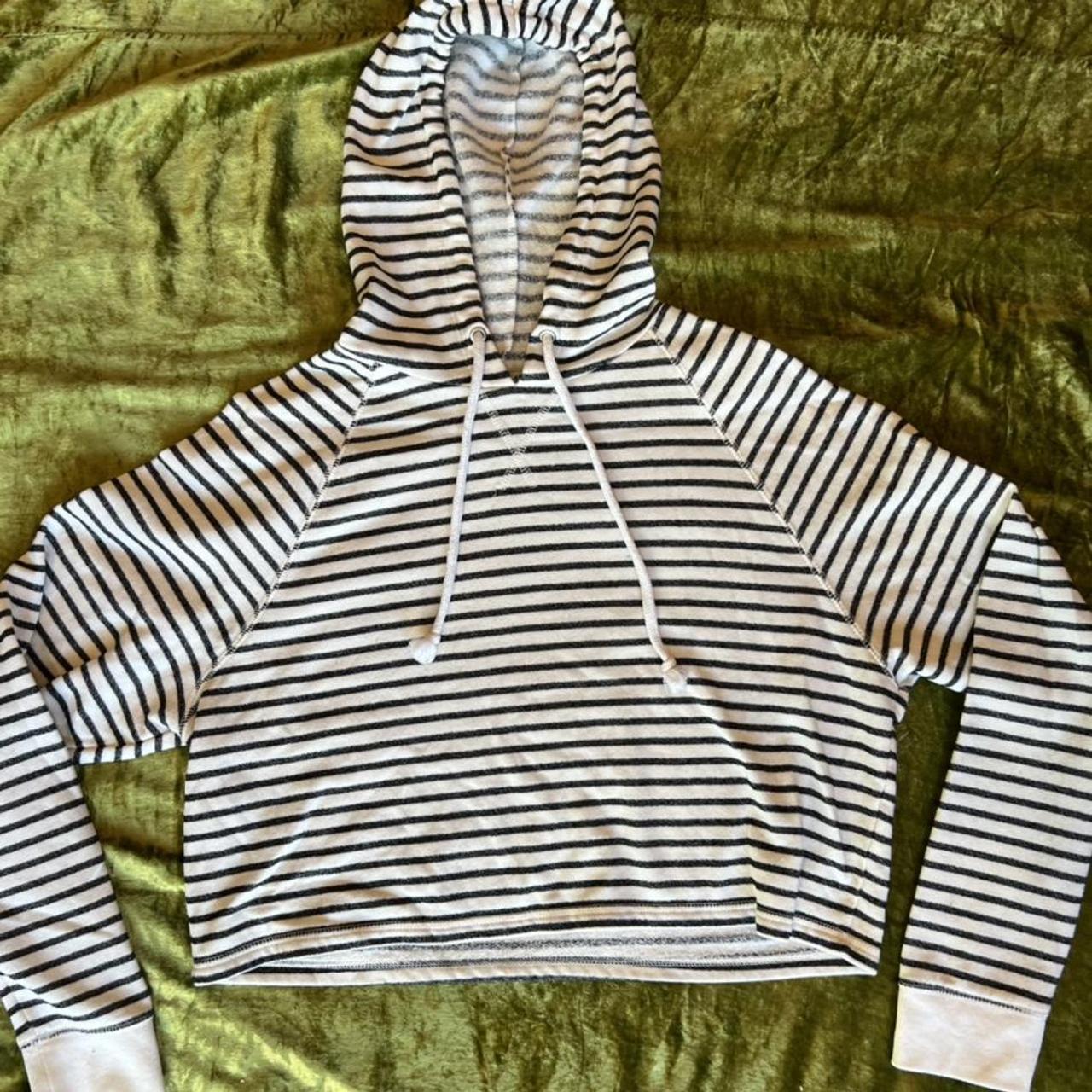 H&m striped hoodie hot sale