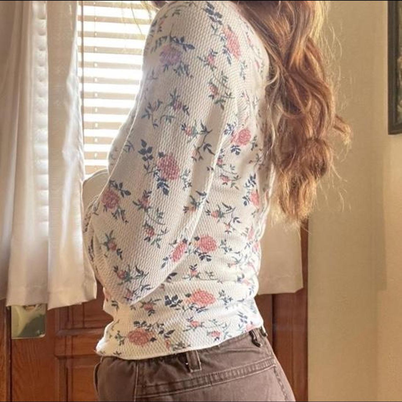Product Image 2 - ˖⁺‧₊˚♡˚₊‧⁺˖lauren brooke white floral thermal