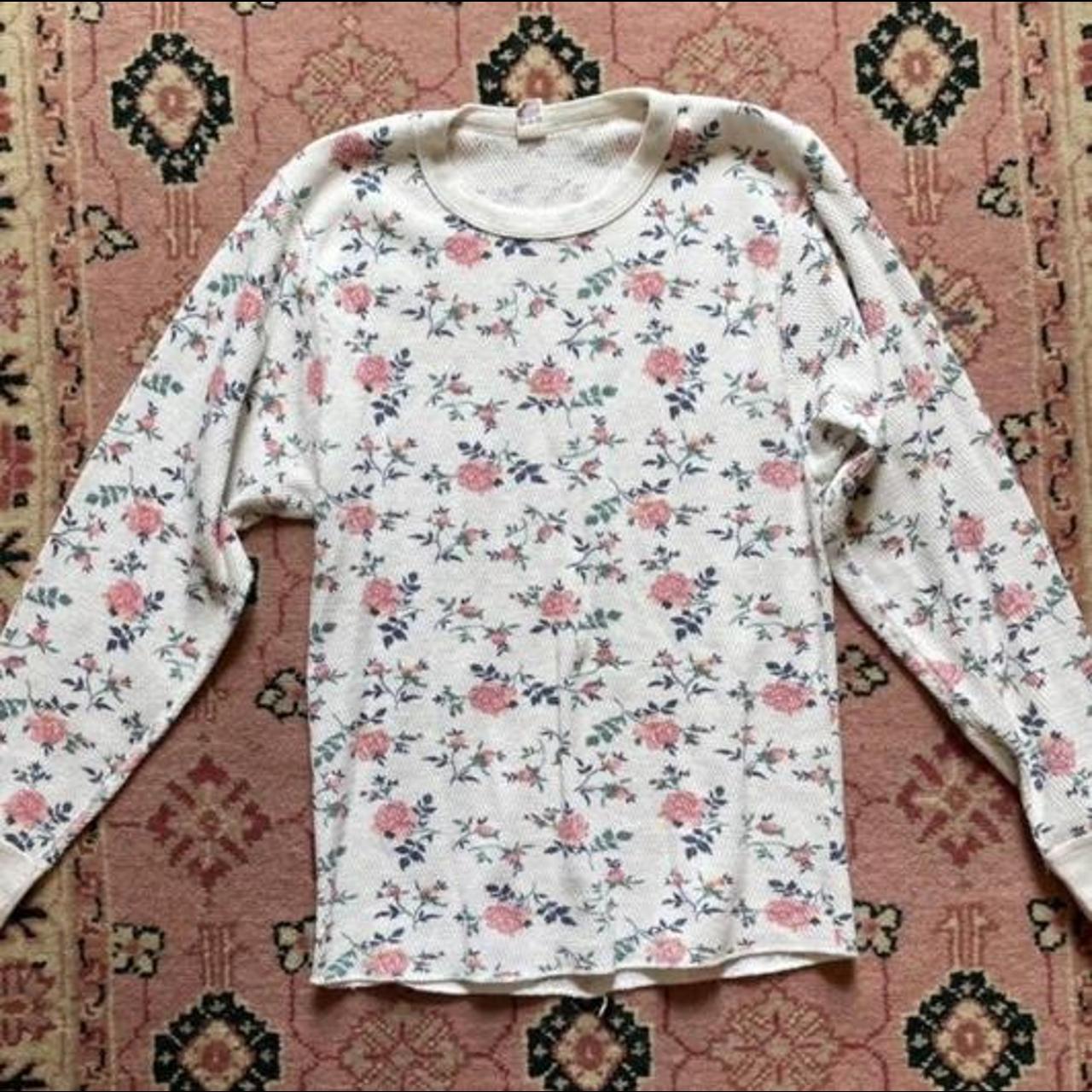 Product Image 3 - ˖⁺‧₊˚♡˚₊‧⁺˖lauren brooke white floral thermal