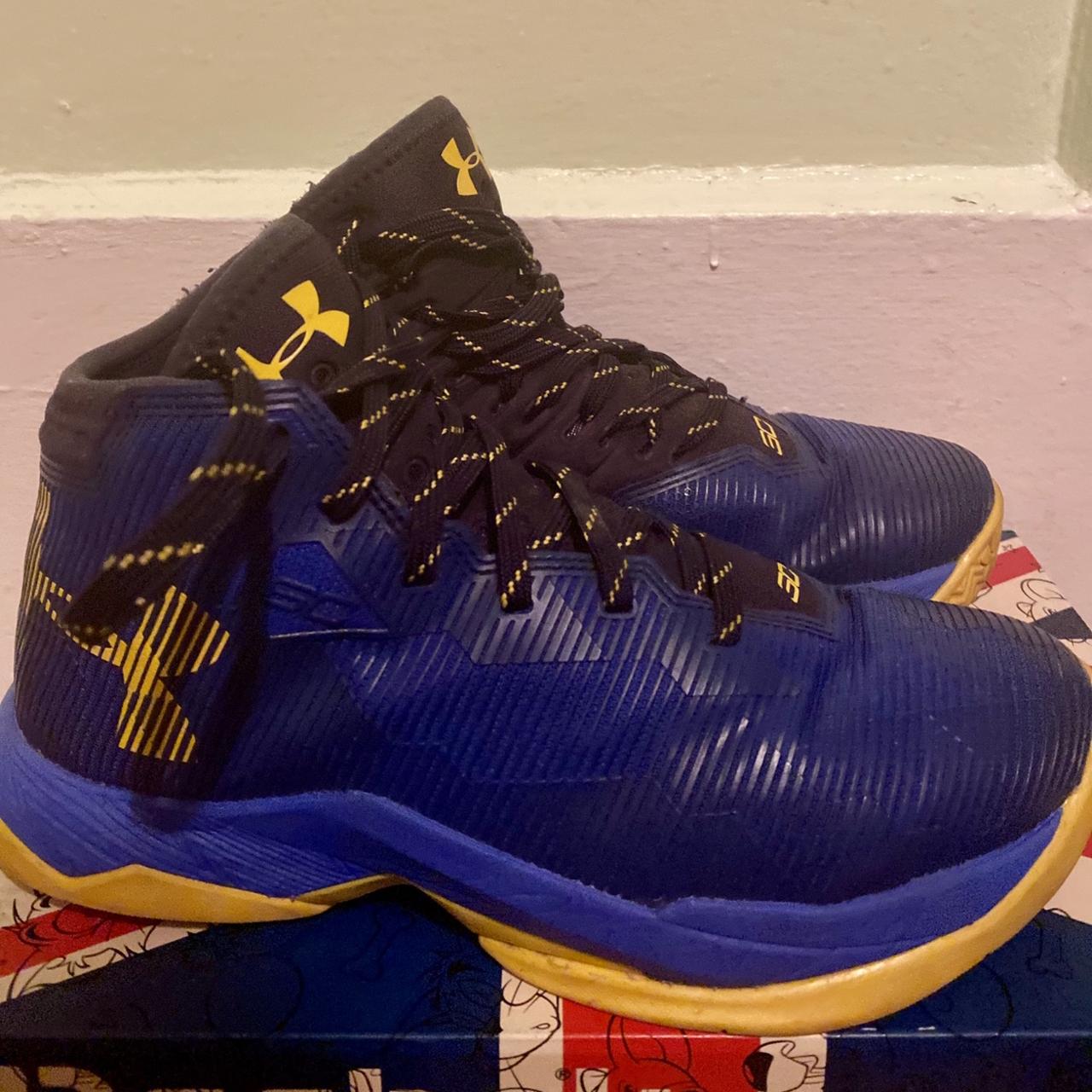 UA Curry 2.5 Dub Nation Sneakers!! Barely ever worn... - Depop