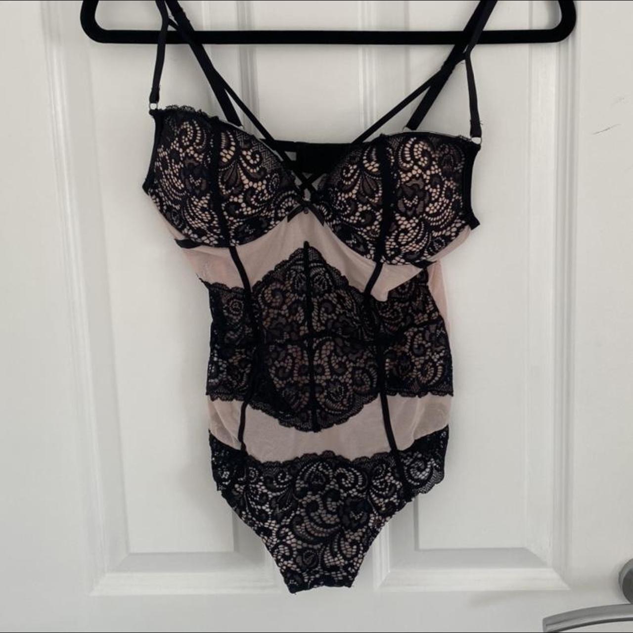 Strappy Underwire Bodysuit - Lace Black