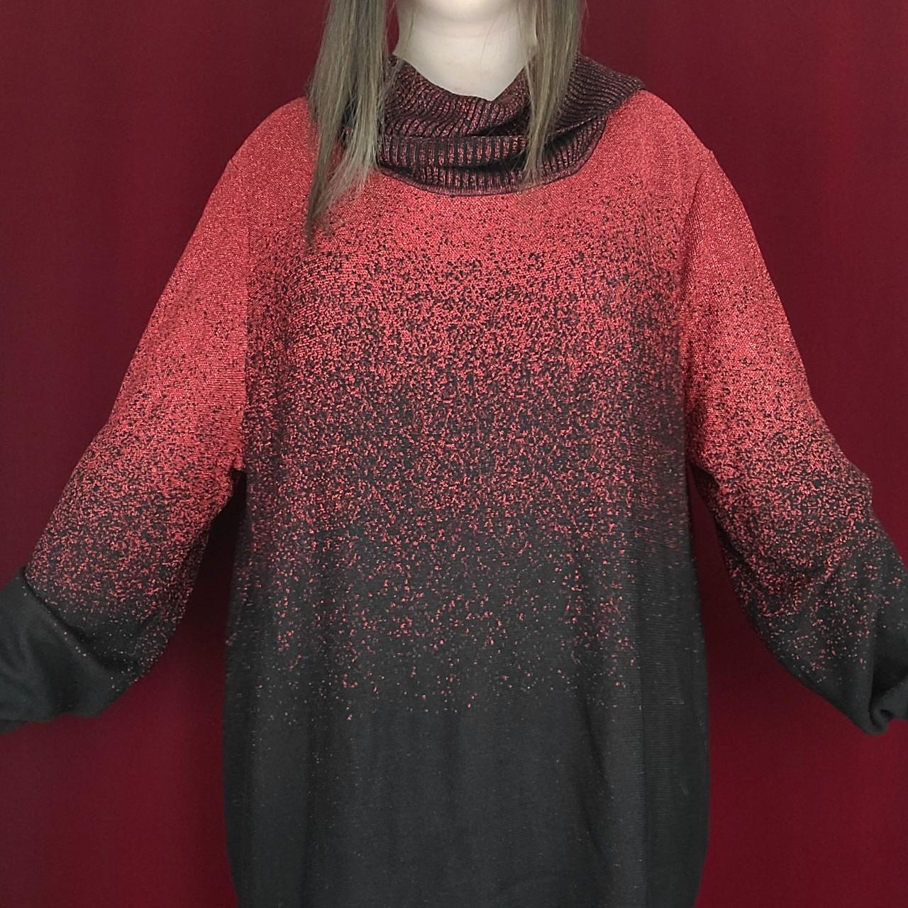 Notations Women's Black and Red Jumper