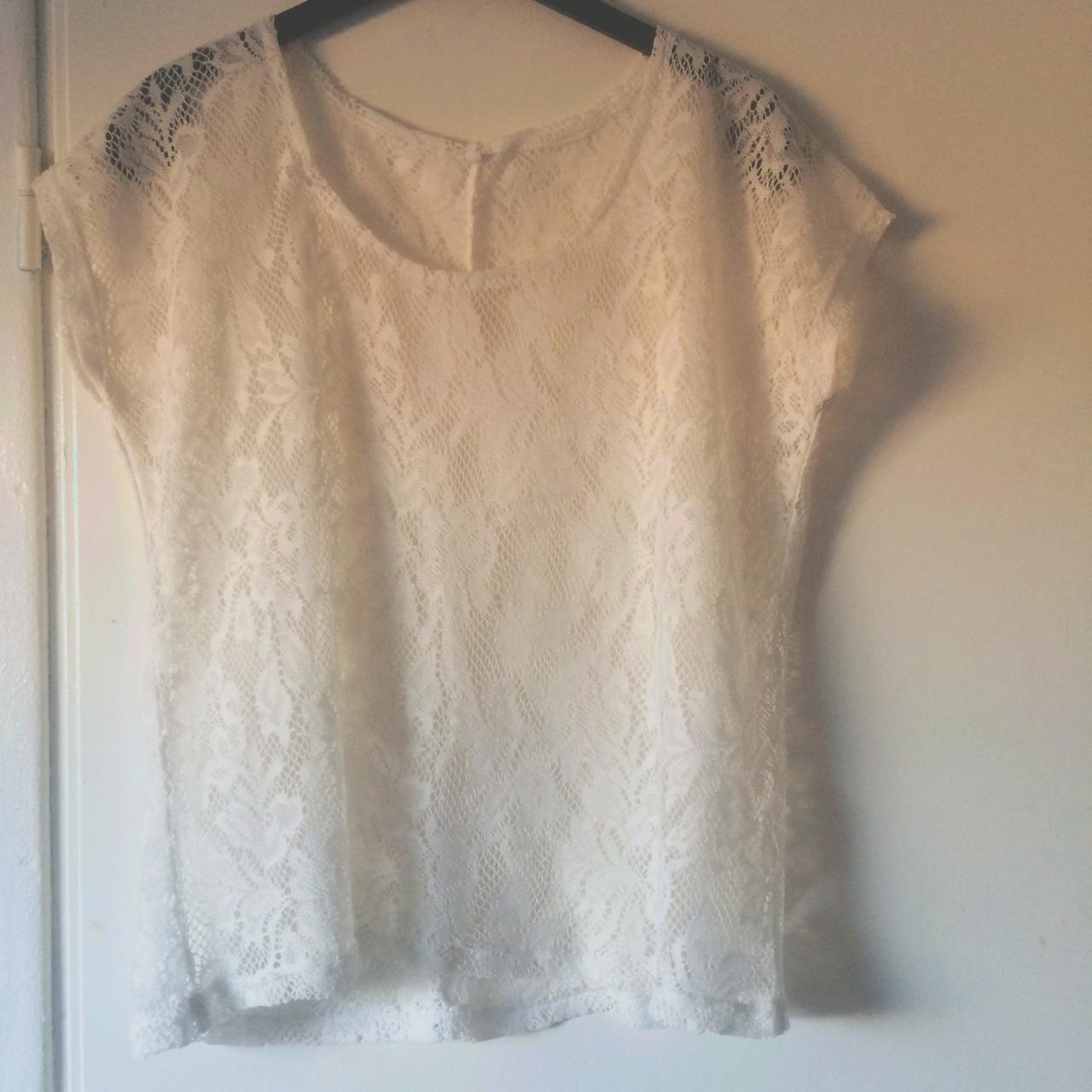 Gehaakt shirt, oversized bij maat 36 of normaal met... - Depop