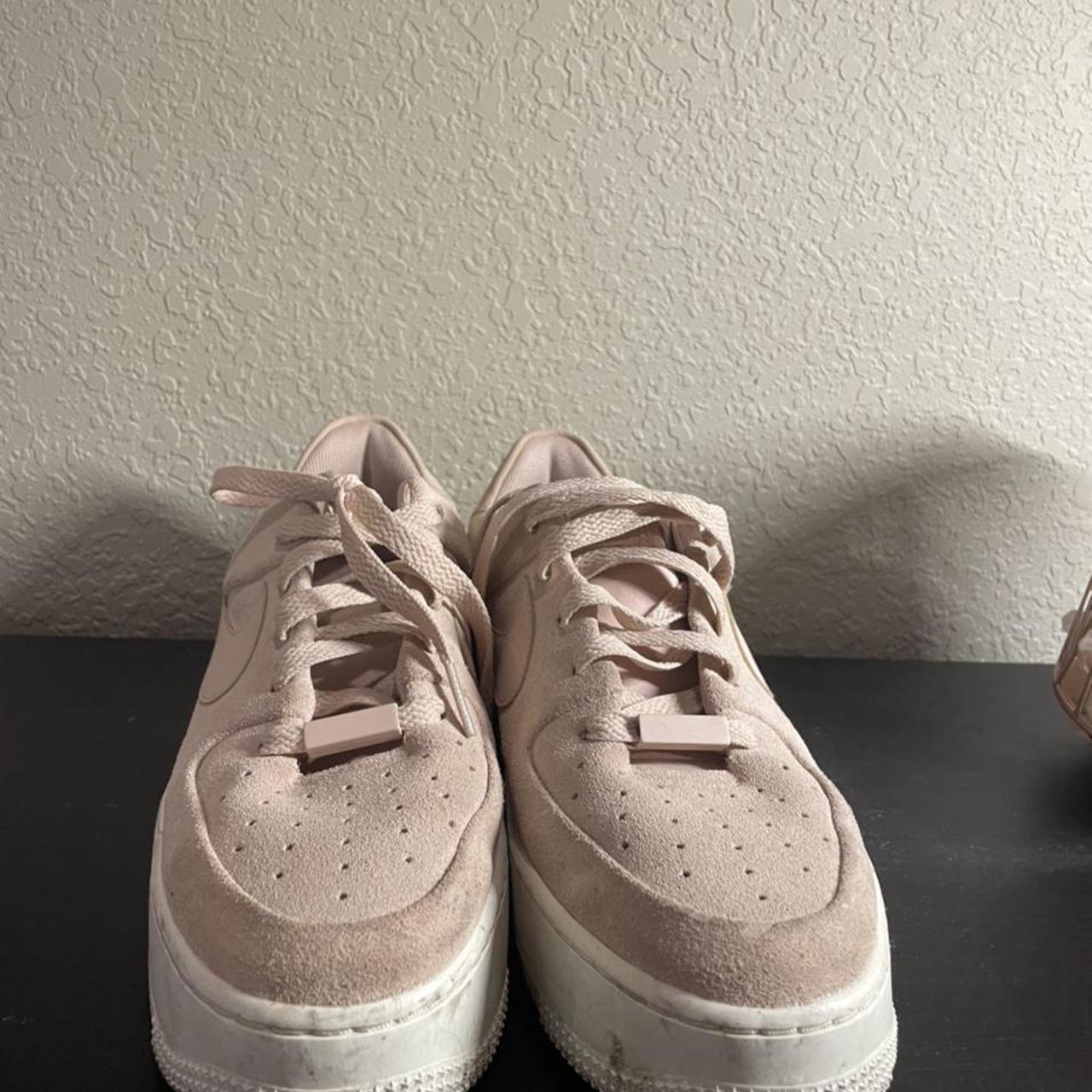 pink nike air forces - Depop