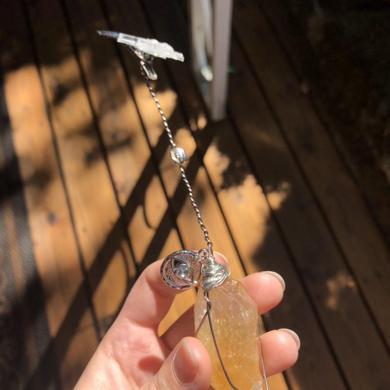Crystal Roach Clip – Resin by JS
