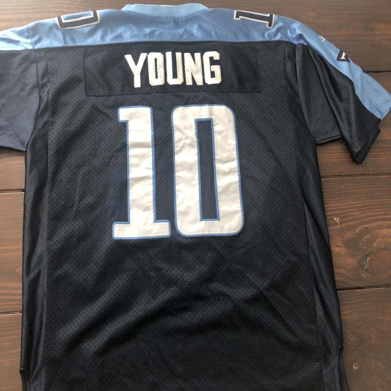 Tennessee titans jersey Young 10 Size medium - Depop