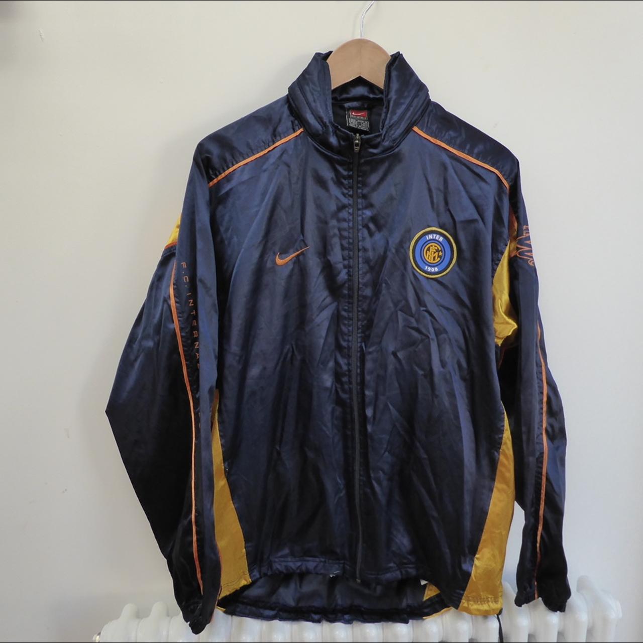 2001-02 Inter Milan Nike Rain Coat In very Depop