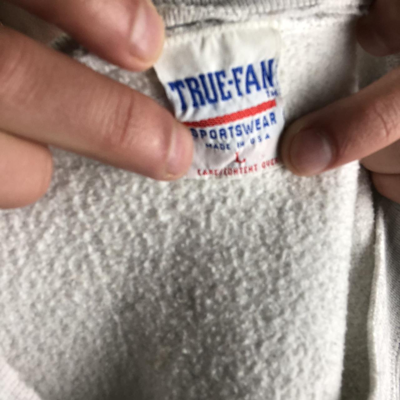 ️VINTAGE TRUE FAN SPORTSWEAR CREWNECK SIZE Mens... Depop