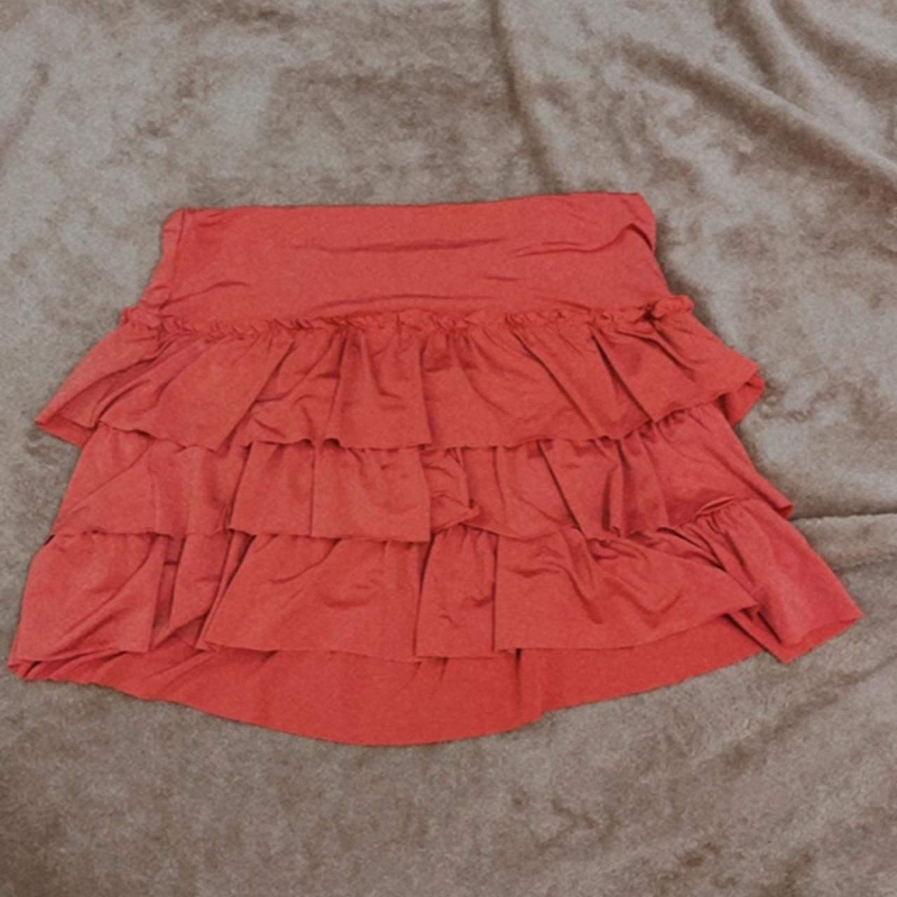 Cute pink ruffle skirt 💗 Size 8 Standard shipping $8 - Depop