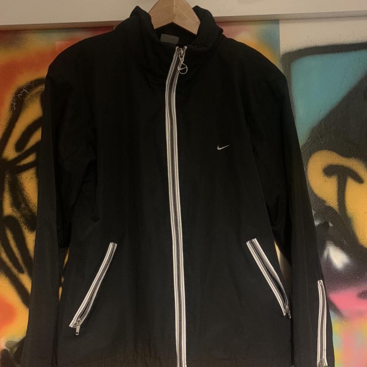 Nike Women's Black and Grey Jacket | Depop