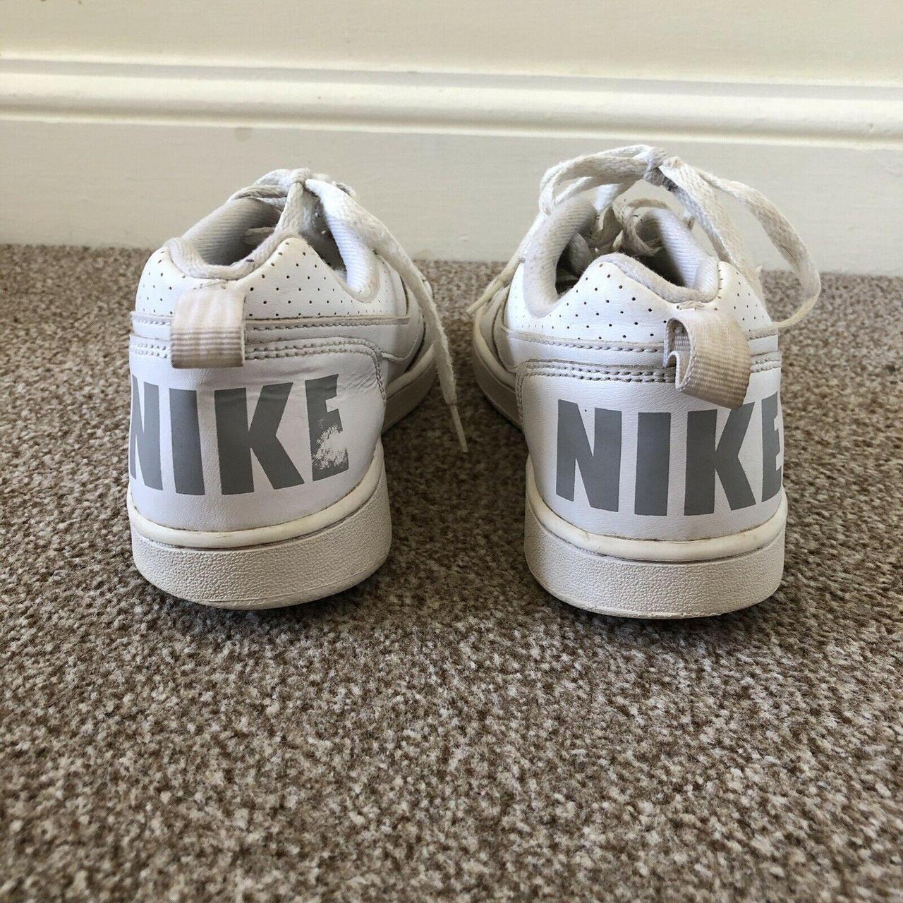 deichmann nike court borough