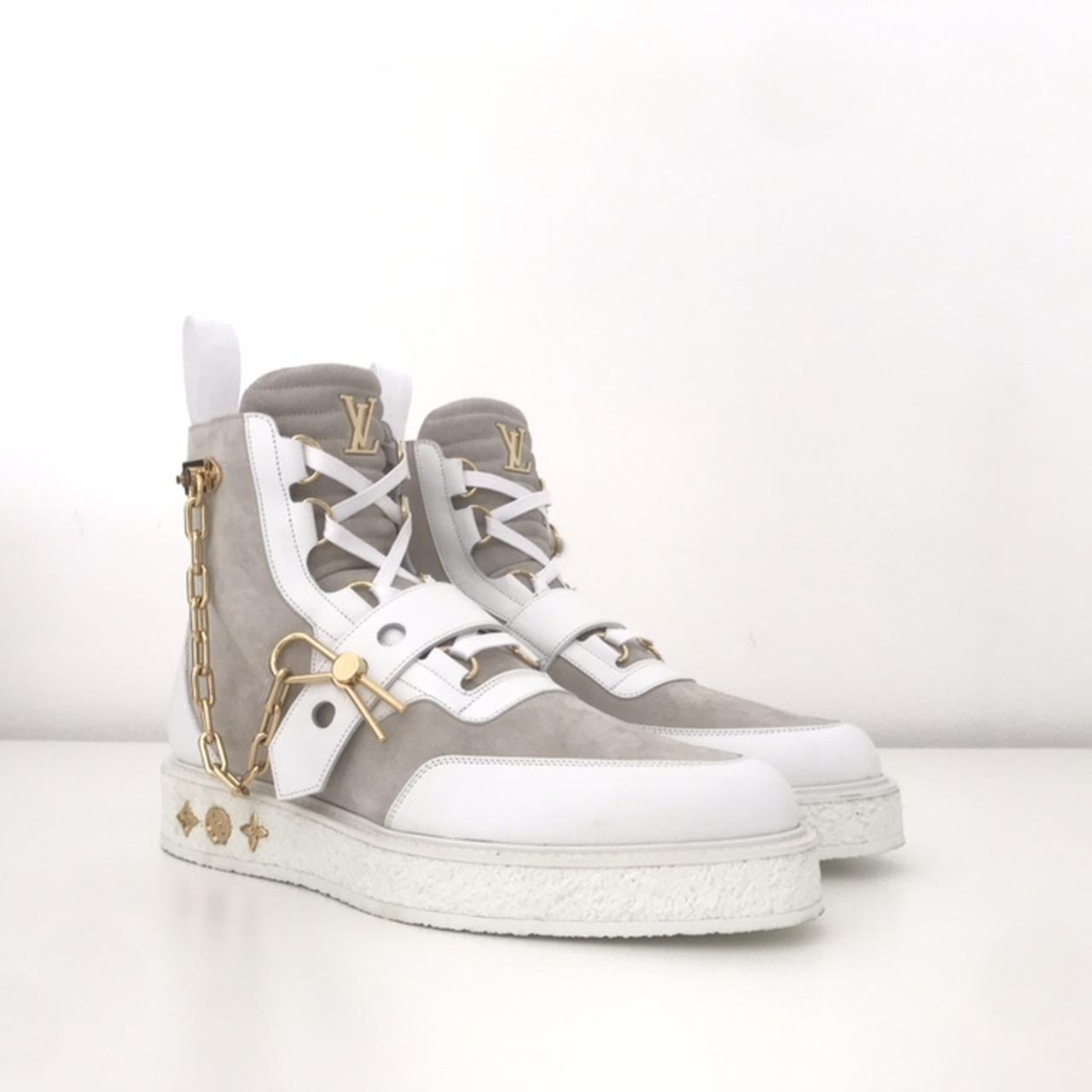 Lv creeper patent leather boots Louis Vuitton White size 43 EU in