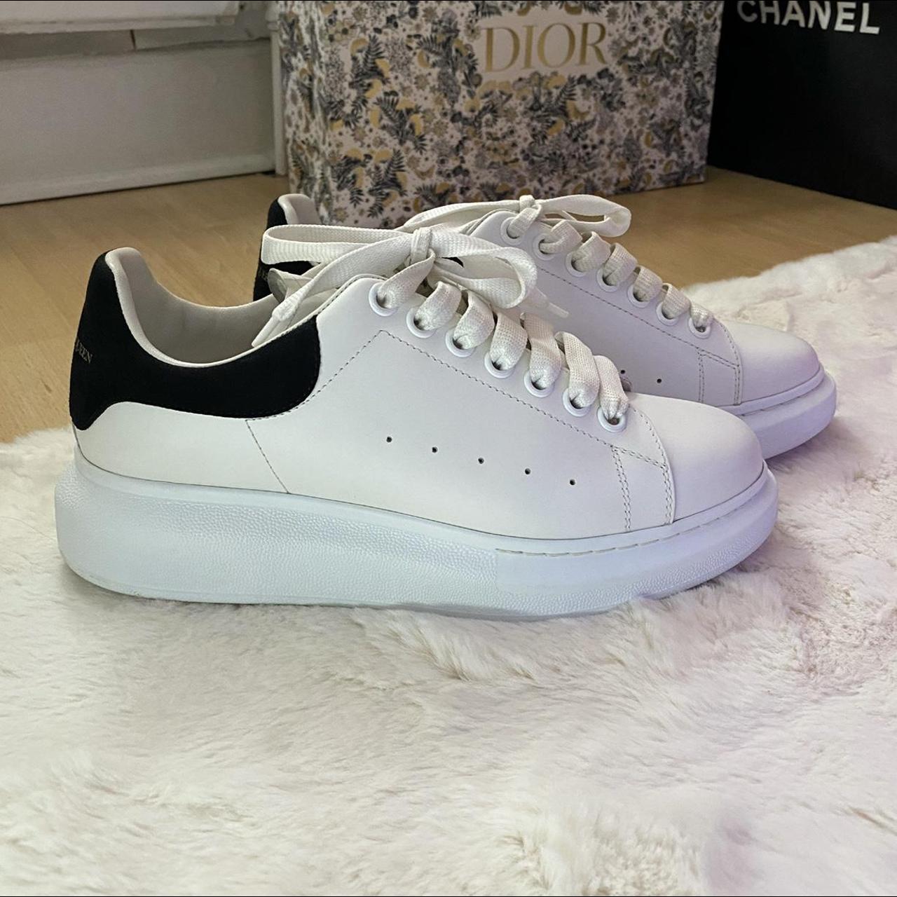 alexander mcqueen size 6