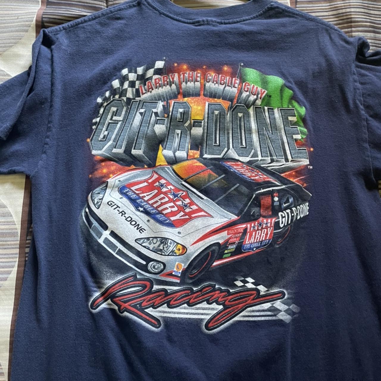 Larry The Cable Guy Racing Tee Fits small-no... - Depop