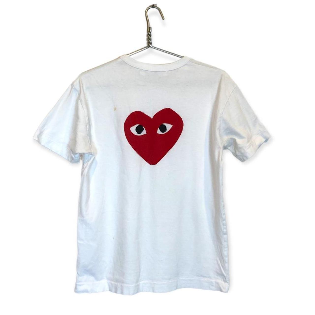 Comme des Garçons Play Women's White and Red T-shirt (2)