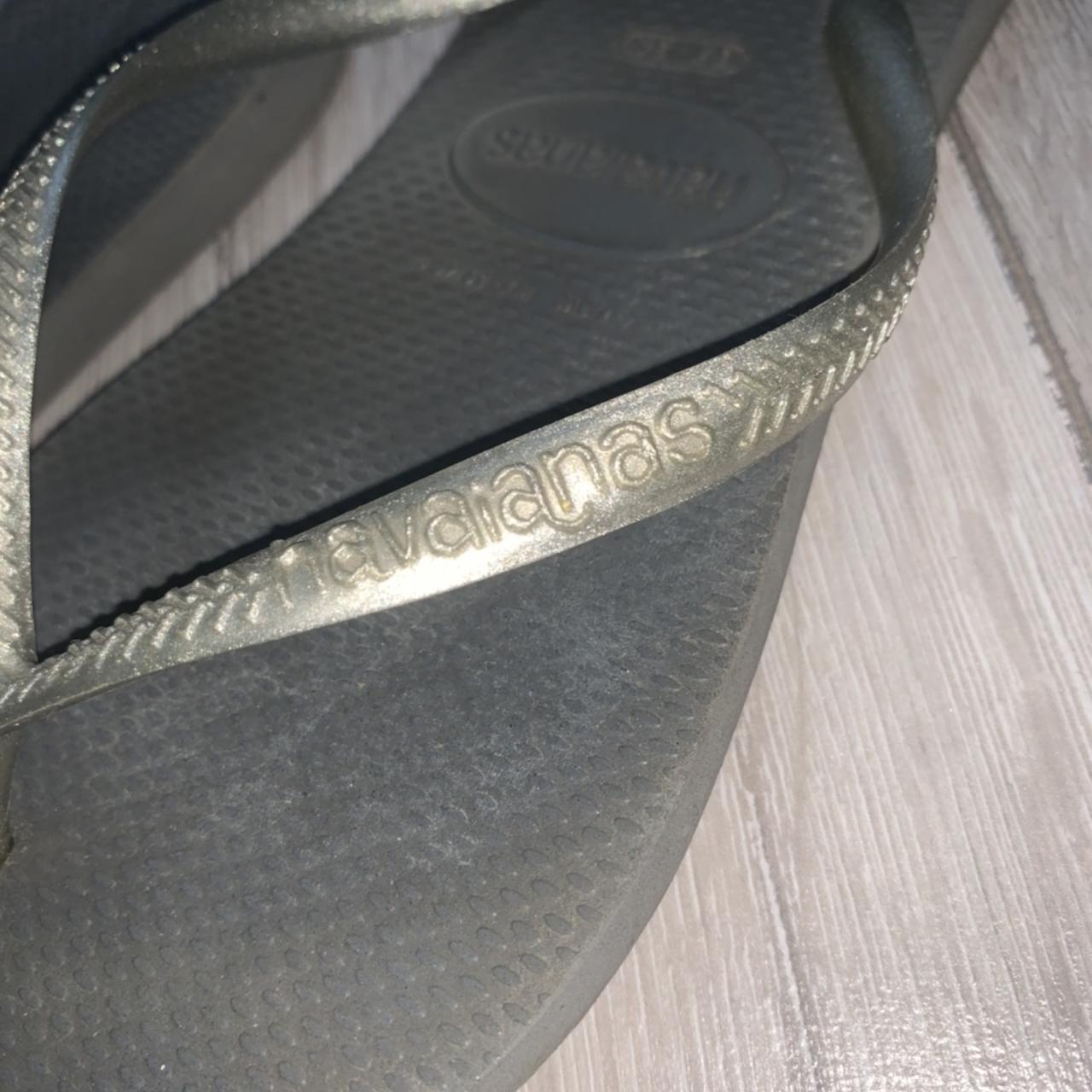 Havaianas Women's Silver and Grey Sandals (3)