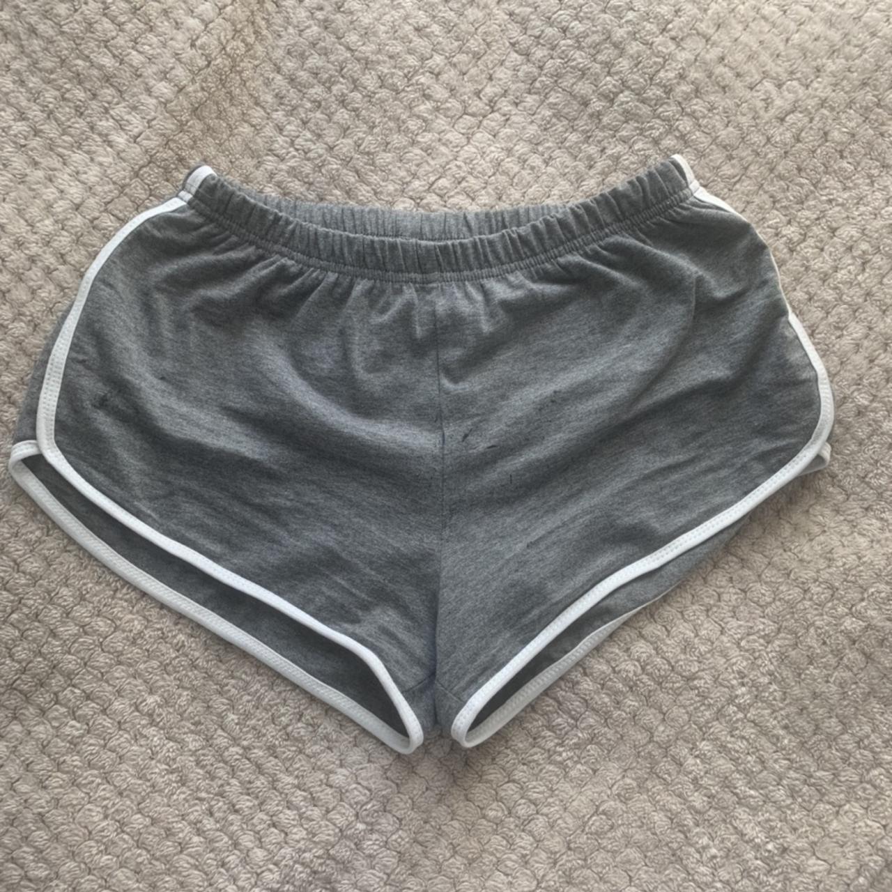 WORN ONCE!!!!! LULULEMON DUPES! SIZE SMALL BUT FIT A - Depop