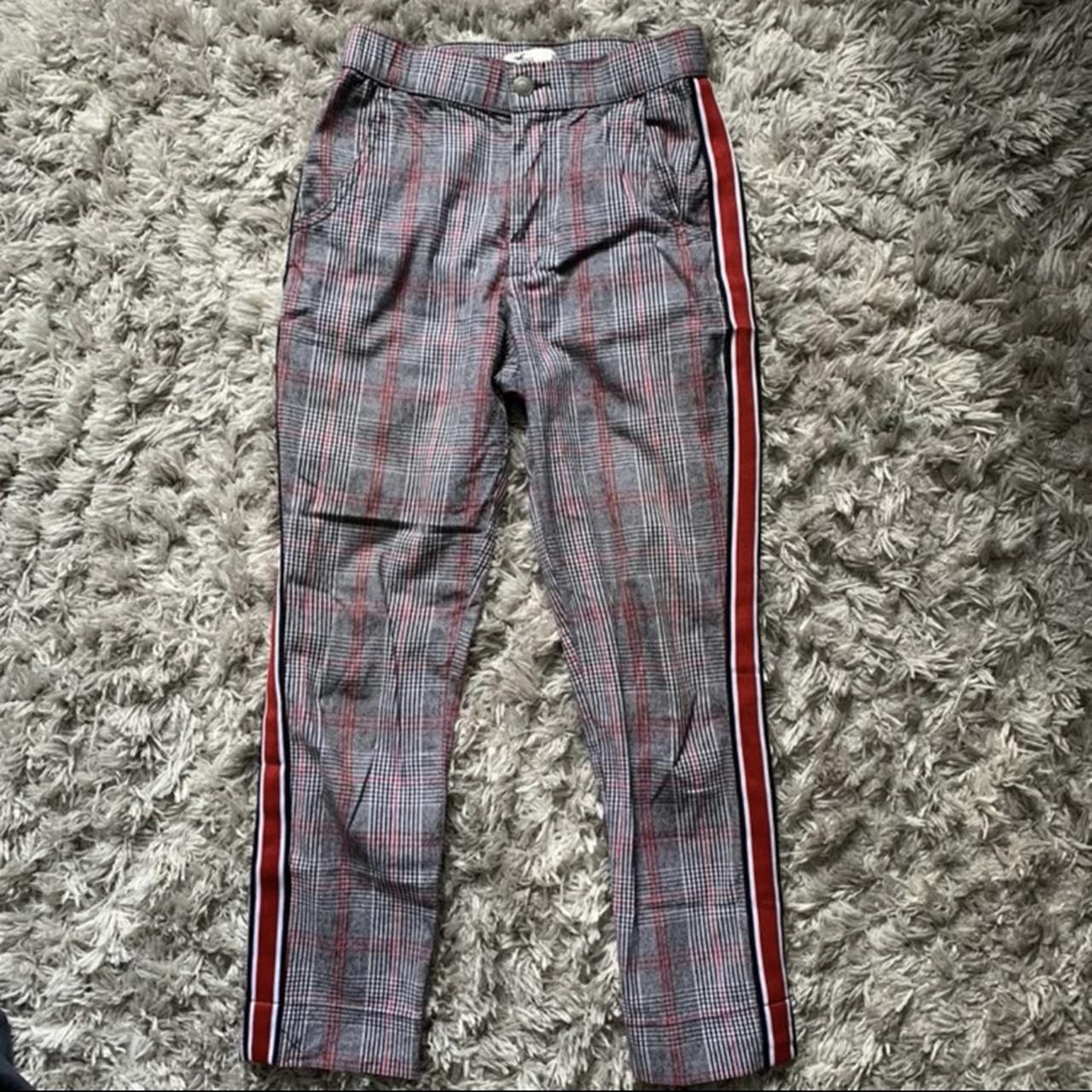 Plaid pants from Hollister Size XS Very good... Depop
