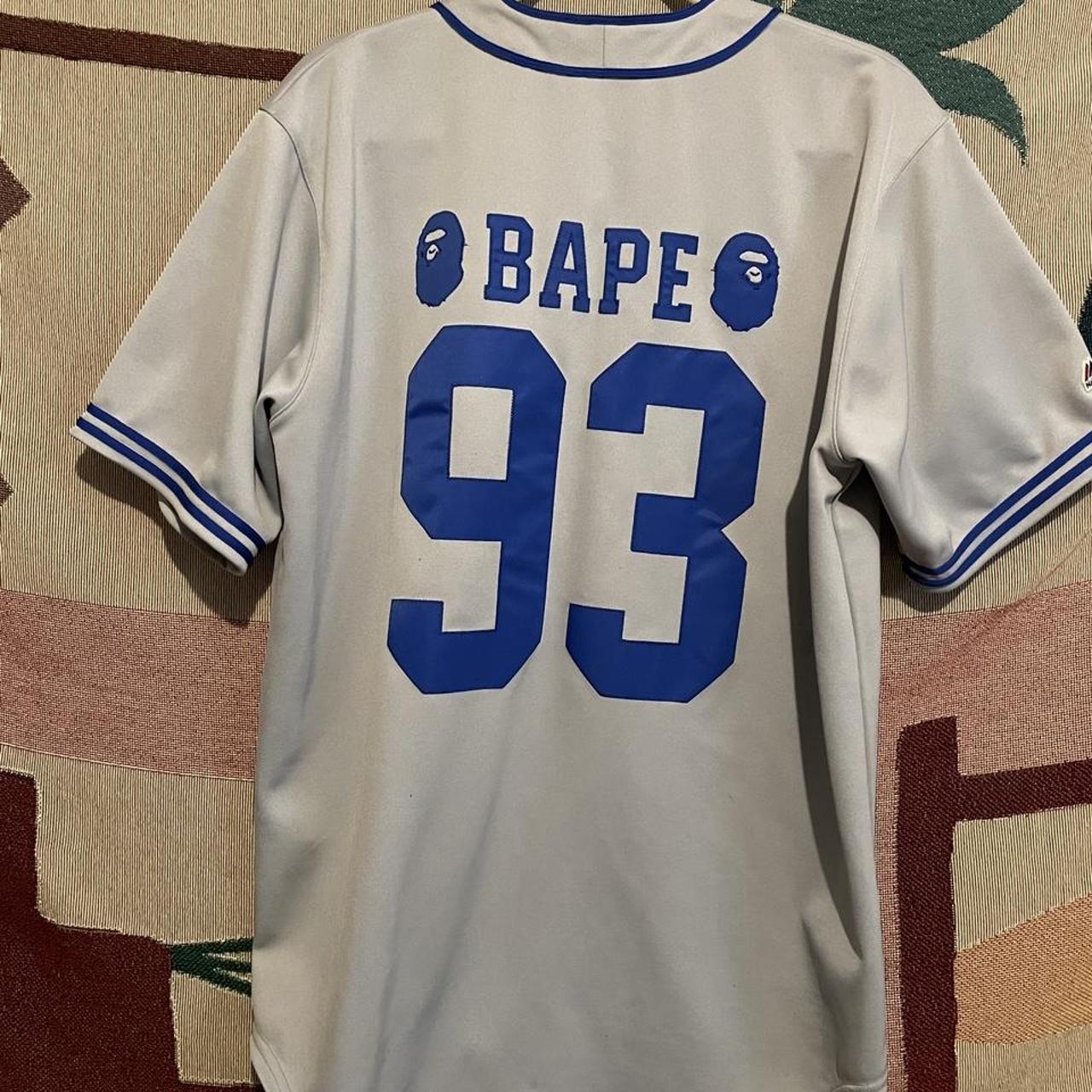 BAPE MAJESTIC BASEBALL Jersey sz L - Depop