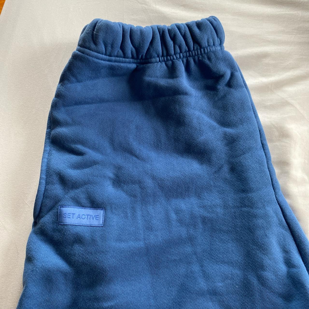 SET ACTIVE SET Color crisp (LIMITED EDITION... Depop