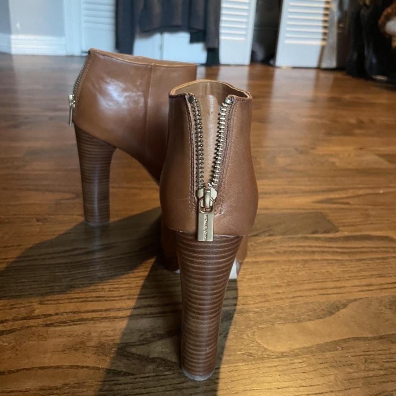 michael kors boots browns