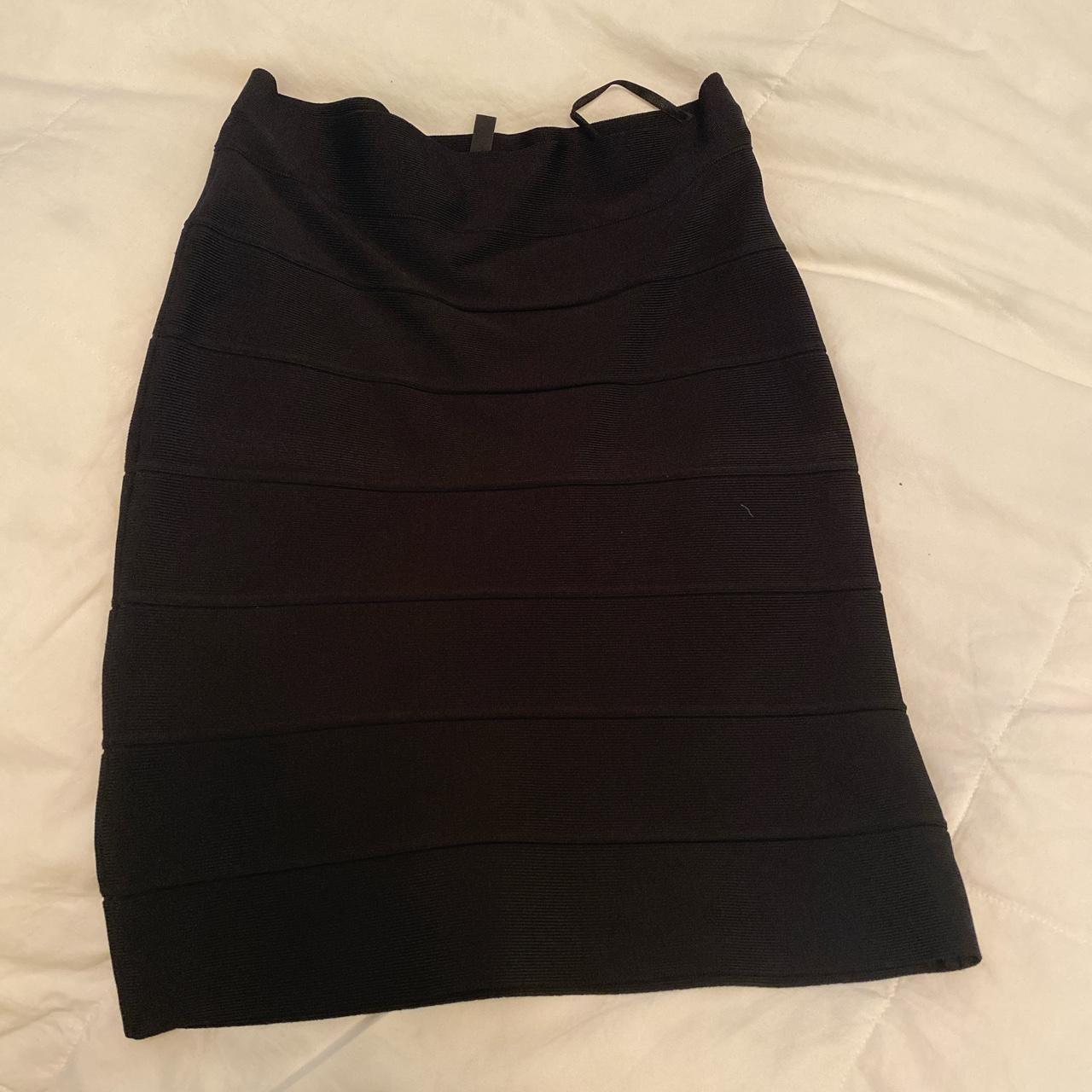 BCBG BLACK SKIRT (pencil skirt but can be... - Depop