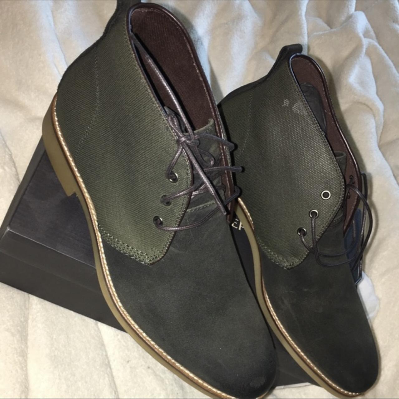 Banana republic desert hot sale chukka boot