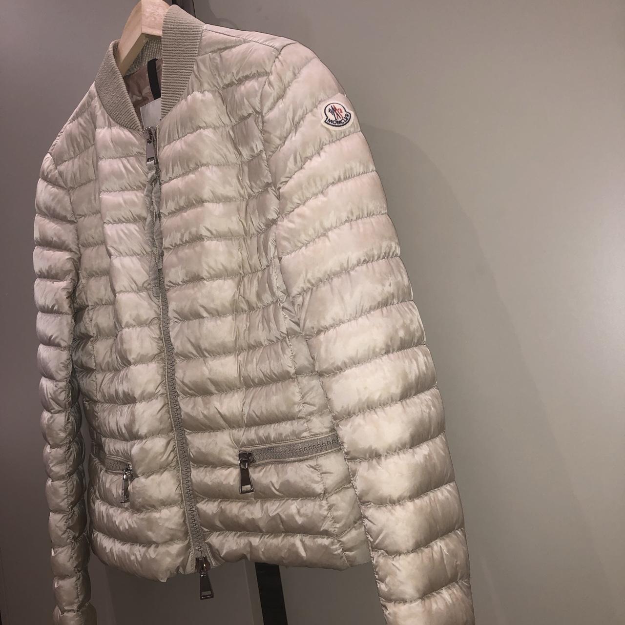 Moncler agate puffer deals jacket