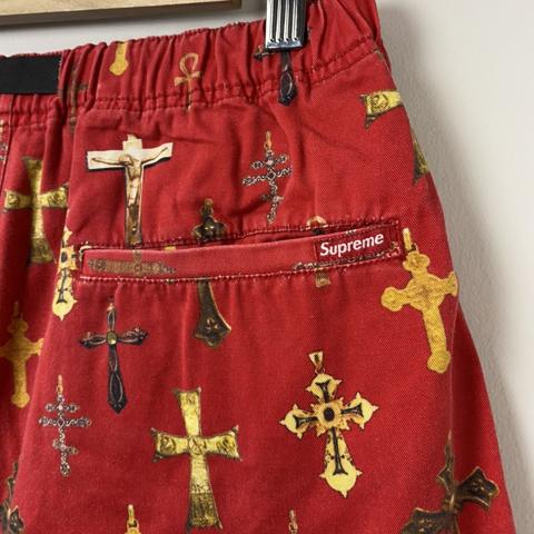 Supreme Cross Belted Shorts Gently Used Size... - Depop