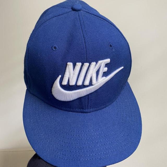 Navy blue clearance nike snapback