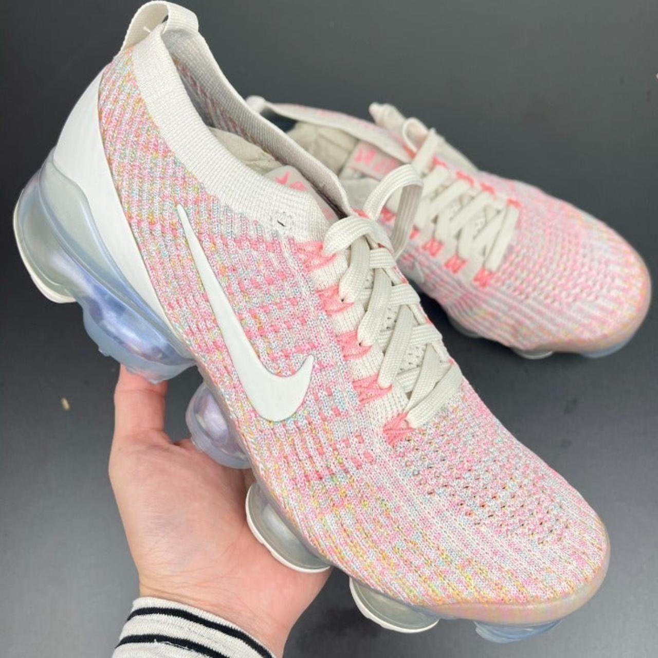 nike pastel pink shoes