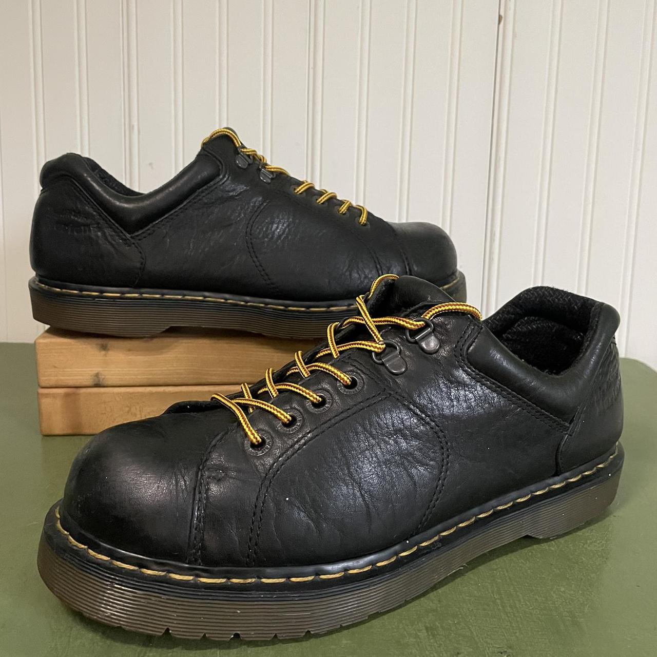 dr martens 10940