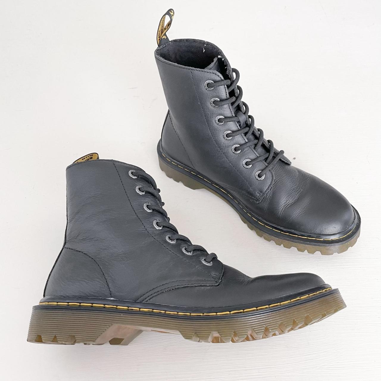 women's dr martens luana