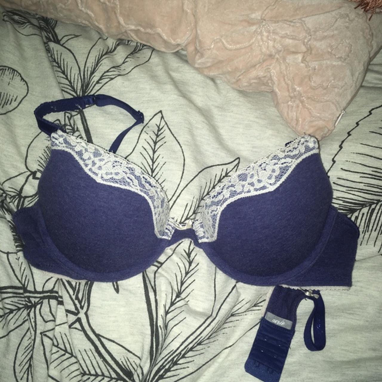 Blue lace bralette from Aerie Size medium, worn only - Depop