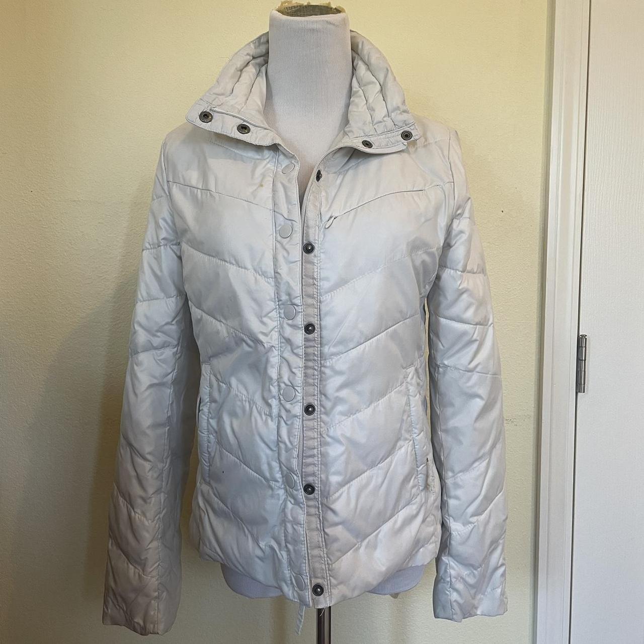 Gap white down puffer jacket Size small warm... Depop