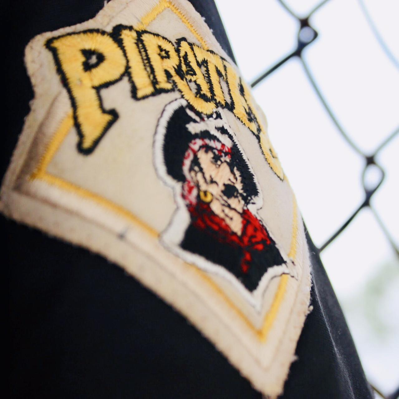 Vintage Pirates Starter Jersey🖤 Starter - Depop