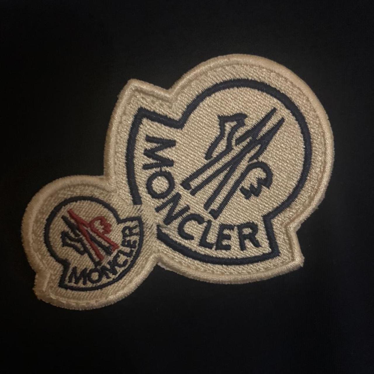 Genuine moncler double badge T shirt size medium