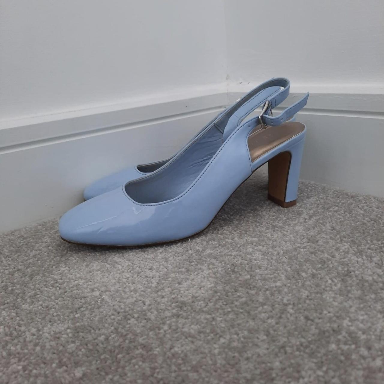 BABY BLUE SQUARE TOE HEELS Size 4 Condition... Depop