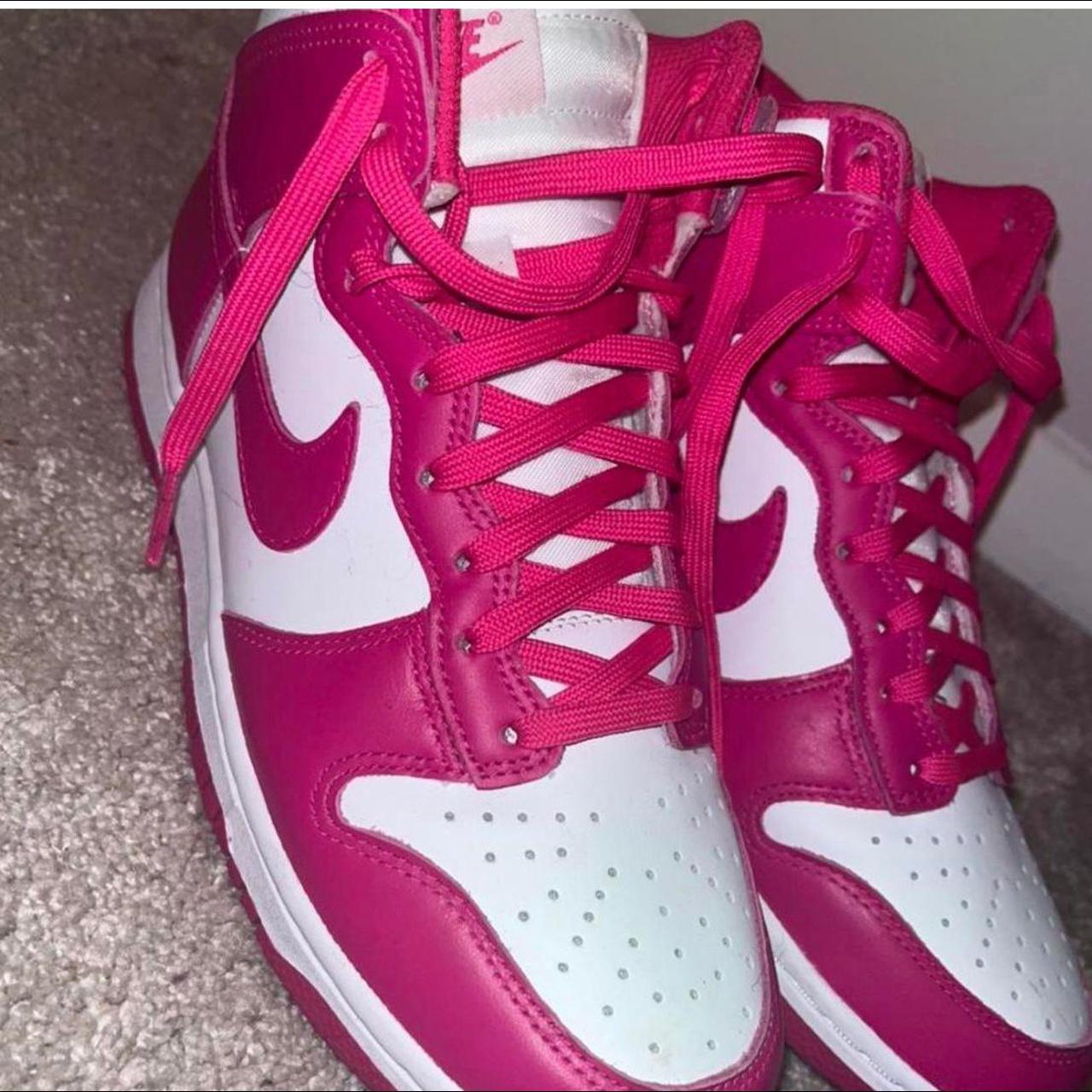 womens dunk high pink