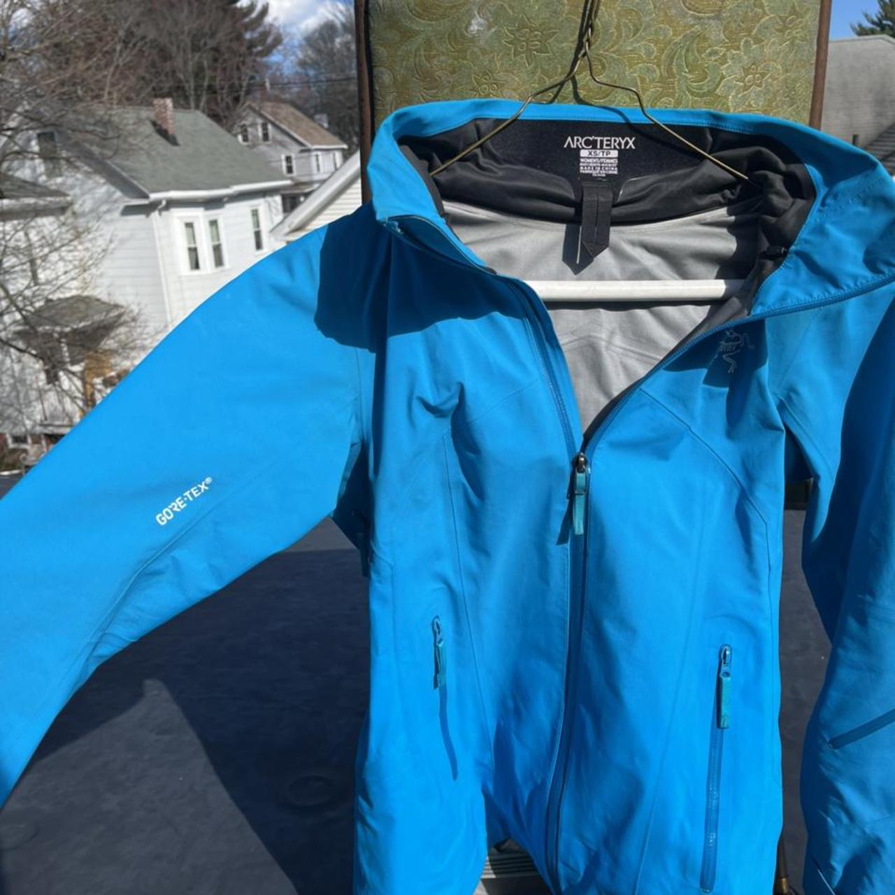 Women’s Arc'teryx Astryl Shell Jacket in Baja (XS)!!... Depop