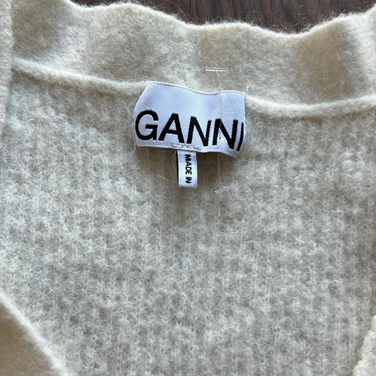 Ganni Women's Cream and White Cardigan (2)