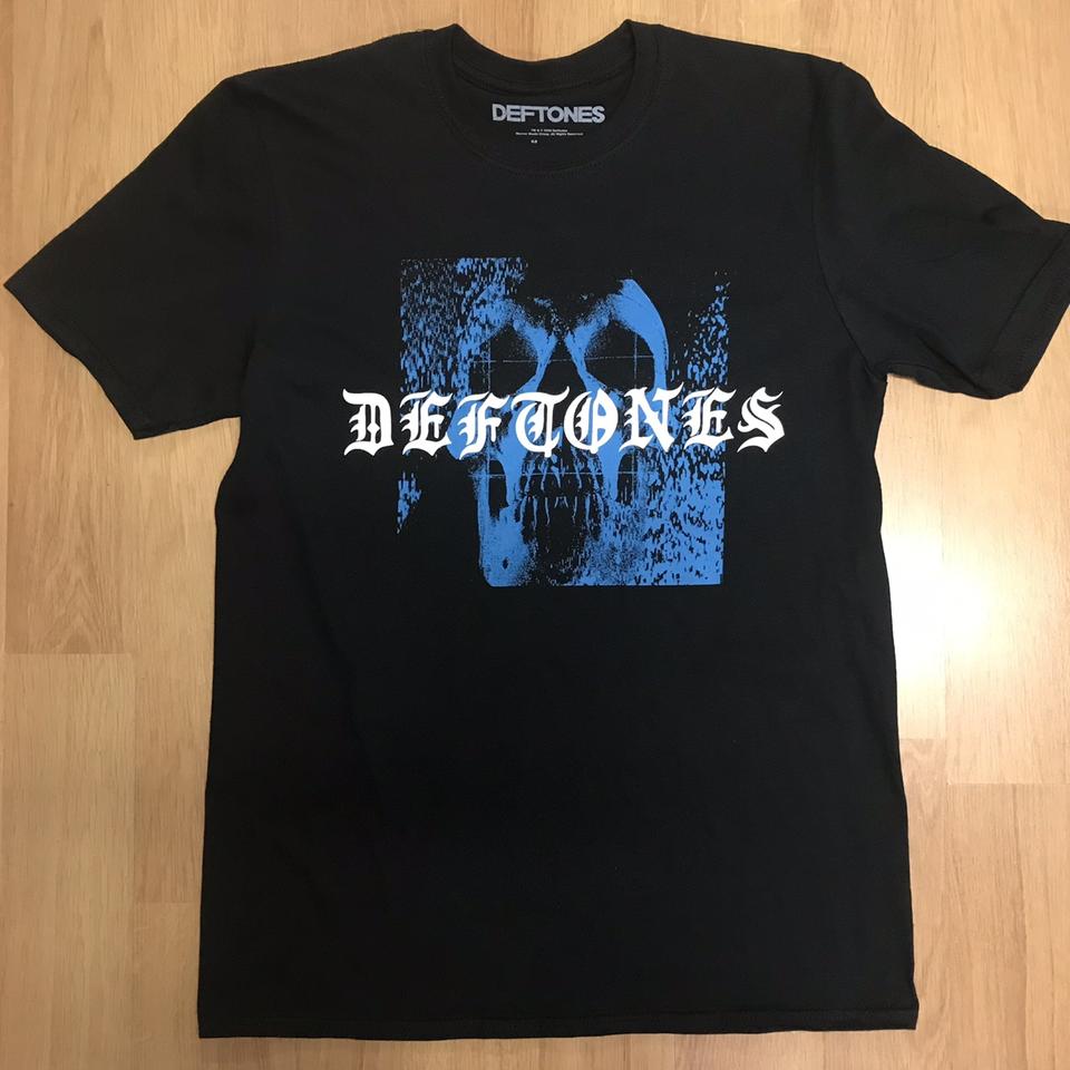 Deftones Unisex T-Shirt: Static Skull (Back Print) by Deftones