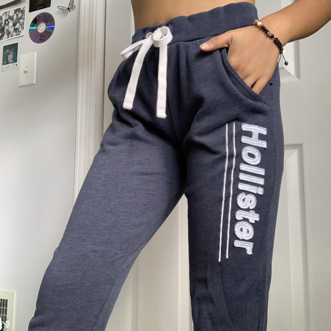 HOLLISTER NAVY BLUE SWEATPANTS }} ⚡️ they're in - Depop